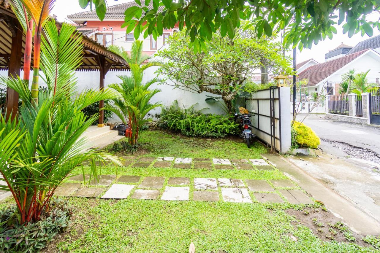 Villa Omah Kangen Kejayan Exterior photo